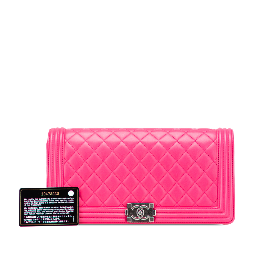 Pre-Loved Chanel Quilted Lambskin Boy Flap Clutch - Picture 11 of 11